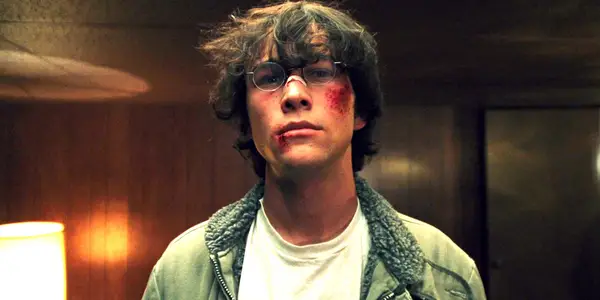 Avaliação dos pneus: Por que os thrillers fazem por esse detetive torcido?