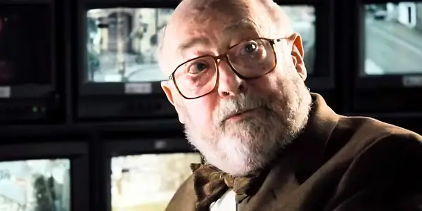 Només després de tornar a veure Hot Fuzz em vaig adonar que és un remake furtiu d'una pel·lícula llançada 34 anys abans