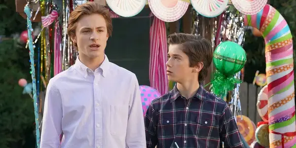 Měli by Oliver a Cooper být pár v americké hospodyňce?
