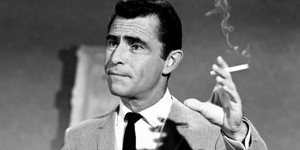 Afslutningen af ​​den klassiske episode af Twilight Zone var så god, at historien om amerikansk terror genbrugte den 62 år senere