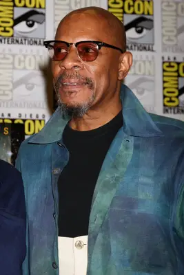 Headshot Of Avery Brooks