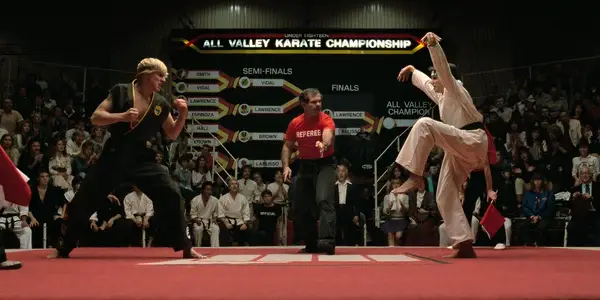 Non mi piaceva Robby Keene a Cobra Kai, ma poi ho visto di nuovo Karate Kid