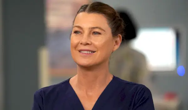 Hier erfahren Sie, warum Ellen Pompeo „Grey’s Anatomy“ *wirklich* verlassen hat – und wann Meredith Gray zurückkehren wird