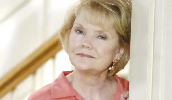 Erika Slezak z One Life to Live truchlí nad srdcervoucí náhlou ztrátou své dcery