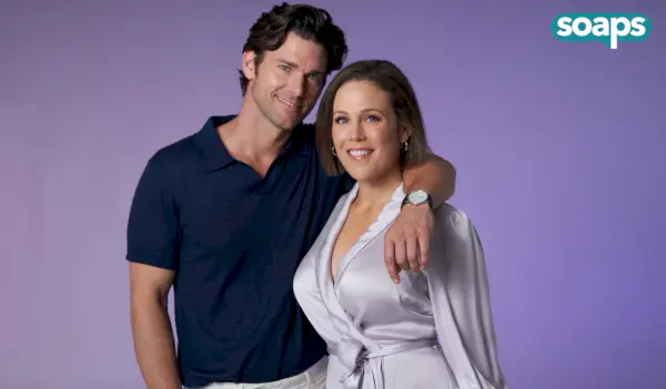 Exclusivo: Erin Krakow y Kevin McGarry de WCTH hablan sobre el futuro de Nathan y Elizabeth, a quién les encantaría ver regresar y la escena de las tres temporadas en proceso