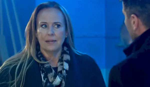 Laura viene a sapere di Spencer GH