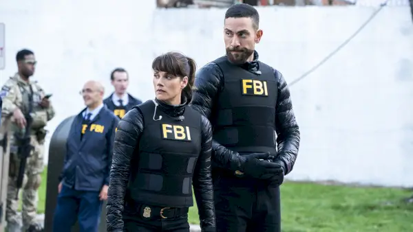 Das FBI hat gerade einen direkten Weg geschaffen, um im Finale nicht nur einen, sondern *zwei* Agenten abzuschreiben