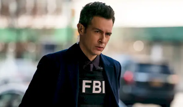 Otec Johna Boyda hrál v tomto filmu proti Bradu Pittovi — Seznamte se se slavnými rodiči hvězdy FBI
