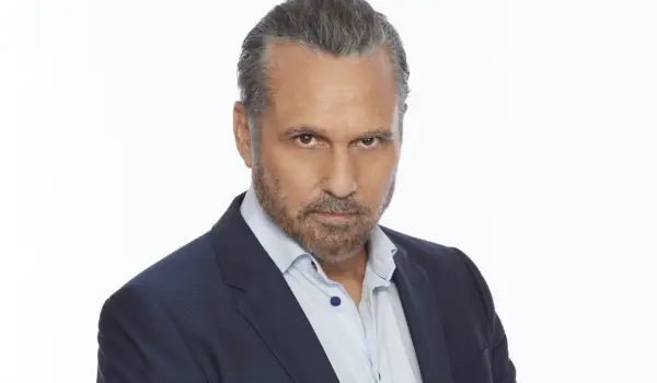Med General Hospitals Sonny Under Fire vurderer Maurice Benard en fantastisk karriereendring