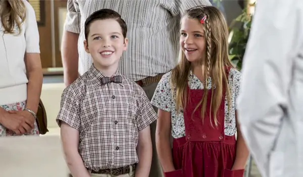 O jovem Sheldon é gêmeo na vida real? Veja se o irmão irmã Duo está realmente relacionado