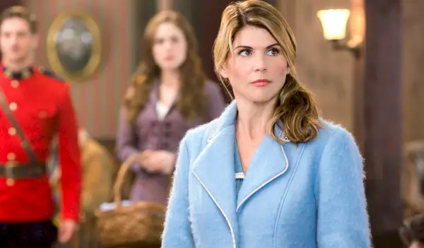 Lori Loughlins medstjerne avslører at de nesten datet - her er hva som stoppet dem