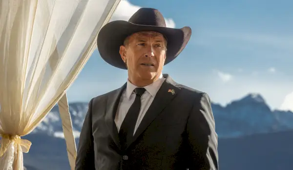 O representante de Kevin Costner responde ao boato de que ele engravidou alguém em Yellowstone