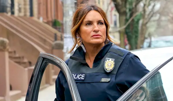 Mariska Hargitay afslører, hvornår lov og orden: SVU slutter