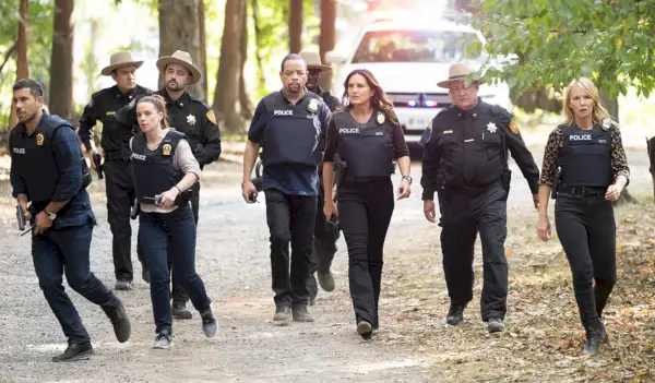 Prawo i porządek: SVU Cast