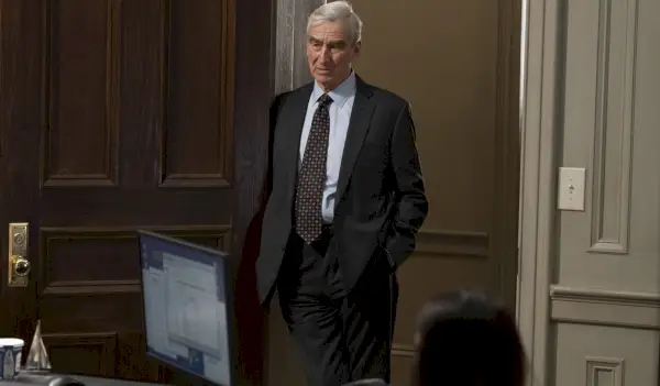 Dlaczego Sam Waterston odszedł z Prawa i porządku? *Prawdziwy* powód, dla którego przeszedł na emeryturę jako McCoy