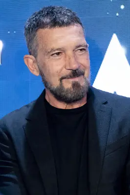 Headshot Of Antonio Banderas
