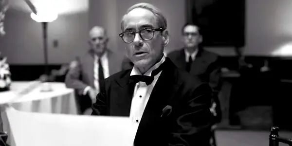 Robert Downey Jr.의 Oppenheimer 캐릭터가 설명했습니다