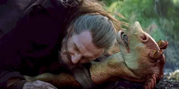 מלחמת הכוכבים: 10 פרטים המגבים את תיאוריית ה-Darth Jar Jar