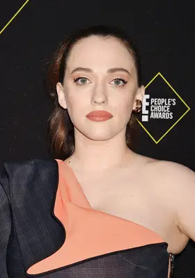 Headshot of Kat Dennings