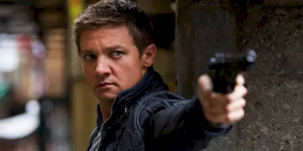 Jeremy Renner como Aaron Cross en El legado de Bourne imagen