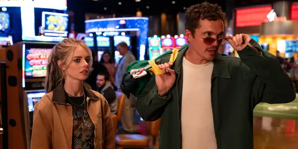 Samara tessitura di apprendimento di un thriller Hulu con conducir para