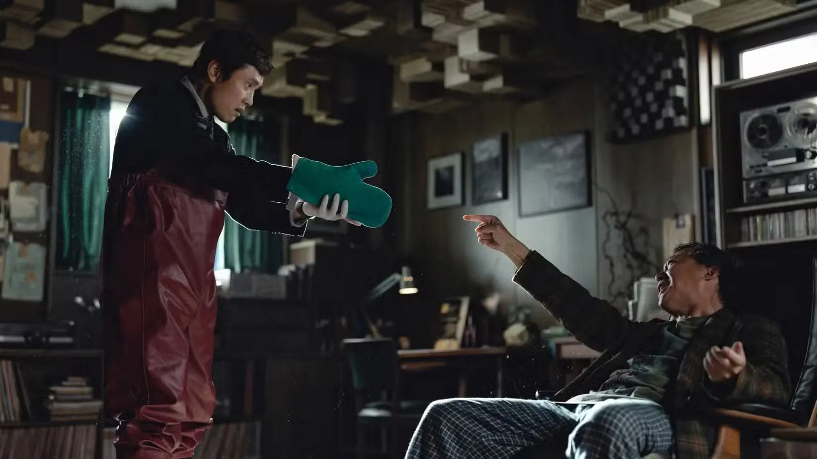 Čo znamenajú najdôležitejšie scény žiadnej inej voľby Rozdelené podľa Park Chan-wook a Lee Byung-hun