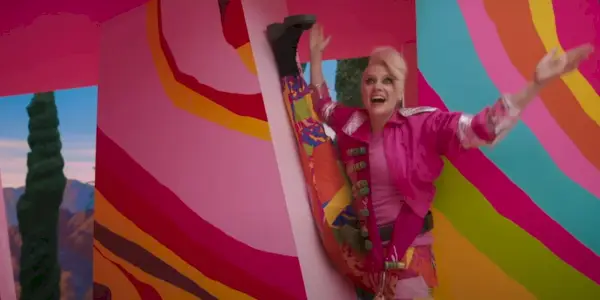 Das Konzept von Weird Barbie erklärt von Regisseurin und Kate McKinnon