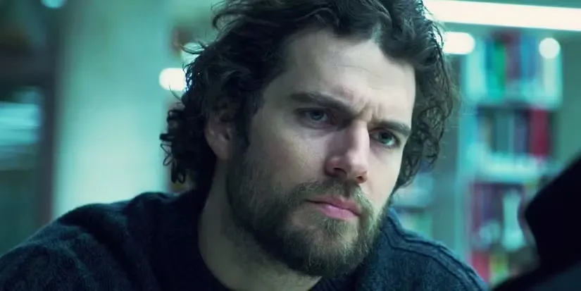 Il thriller d'azione dimenticato di Henry Cavill diventa uno streaming mondiale al momento perfetto