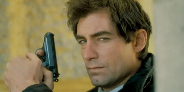 Pourquoi Timothy Dalton a quitté James Bond après seulement 2 films