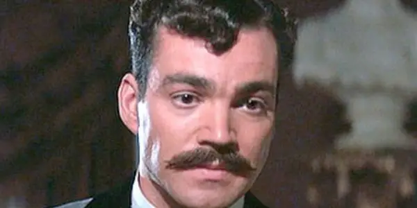 Nur 1 Tombstone -Schauspieler kultivierte den wirklichen Schnurrbart für den westlichen Film von 1993 nicht