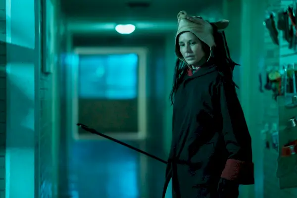 Shawnee Smith como Amanda Young, vio x