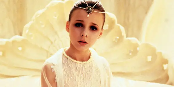 Jie paklausė: kodėl 1 originalus „Neverending Story Star“ negrįžo už 1990 m. Tęsinį paaiškintą naujame komentare