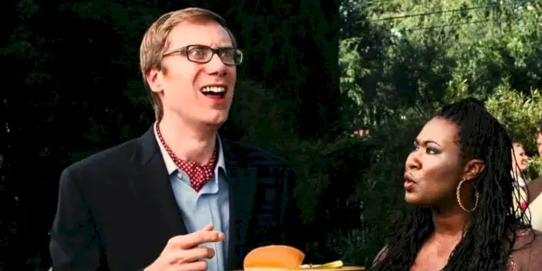 Stephen Merchant wygląda na zszokowanego w Hall Pass