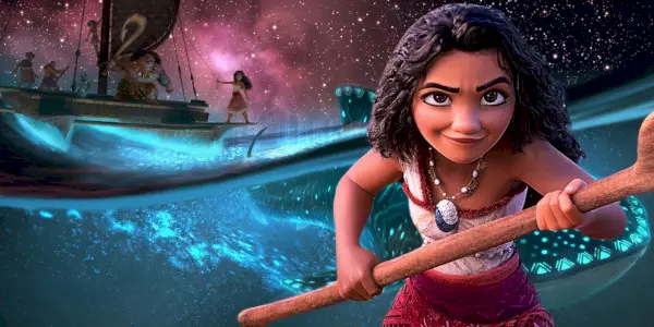Uma imagem composta de Moana segurando um remo na frente de Moana e Maui andando em um barco do pôster de Moana 2