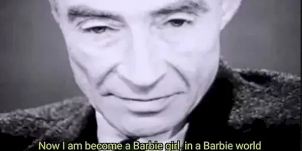 Agora eu me tornei meme da Barbie Girl