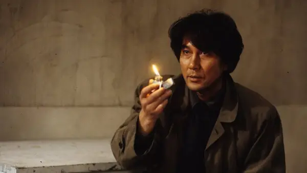 Ik kan niet stoppen met te denken dat deze cult -Japanse horror gewoon een serieuze versie is van een Monty Python -schets