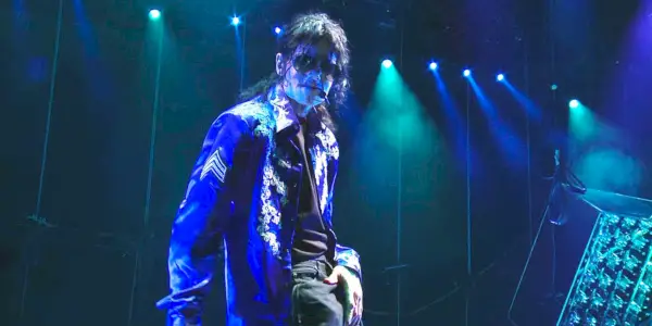 Každý spevák a hudobník vystupoval v skladbe „We Are The World“ z roku 1985 a čo dosiahla superskupina