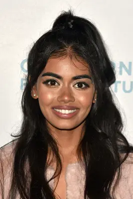 Headshot Of Megan Suri