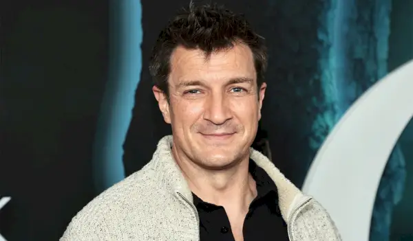 Nathan Fillion de The Rookie tiene tres compromisos fallidos: sus ex lo describirían como 'desafortunado en el amor'