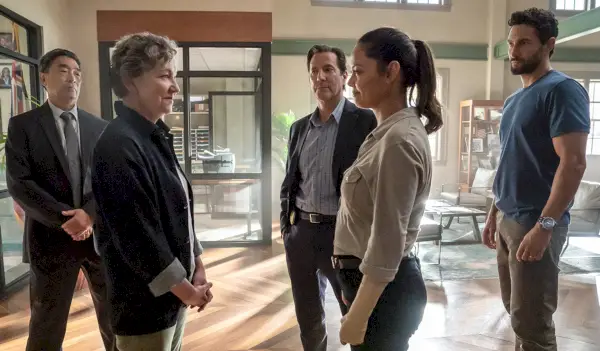 NCIS: Fanúšikovia Havaja pobúrení záverom Cliffhanger zo zrušenej show: Facka do tváre