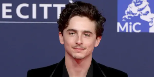 Nadcházející filmy Timothée Chalameta pokračují v inteligentním trendu, který pomohl jeho hvězdu