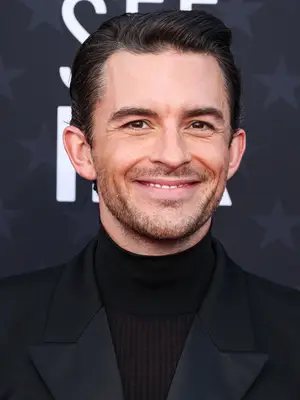 Headshot Of Jonathan Bailey In The 29th Annual Critics