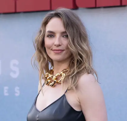 Headshot Of Jodie Comer In The Premiere Of The Bikeriders