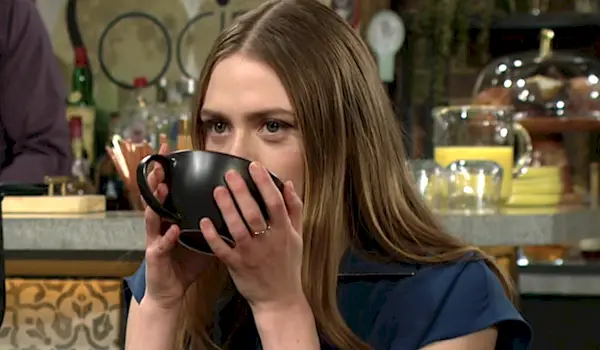 Young & Restless Preview: Léto se blíží všem ‚Phyllis‘ – a možná v tomto procesu znovu spojí pár bývalých