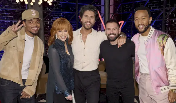 Hvem er Debra Byrd på The Voice? Værten Carson Daly kaldte hende 'essentiel' til showet