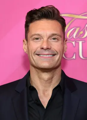 Ryan Seacrest at the 27th Annual UCLA Jonsson Cancer Centre Foundation’s Taste for a Cure Event