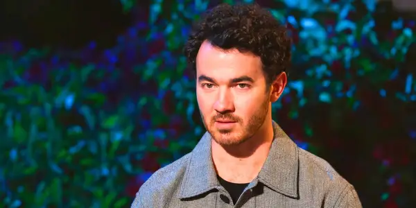 O famoso moderador Kevin Jonas atualiza a 4ª temporada (o programa retorna?)