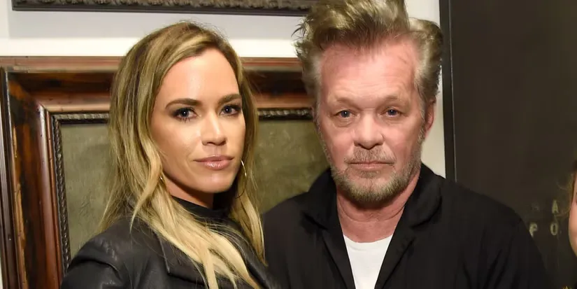 覆面歌手のテディ・メレンキャンプがマドンナの前で立ち往生したことを詳細＆カーラ・リリーとして正体を暴かれた後の健康状態について最新情報を語る