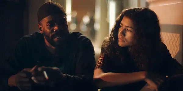 El retorn de la temporada 3 d'Euphoria de Zendaya requereix un canvi important de la història després del salt de temps de HBO Show