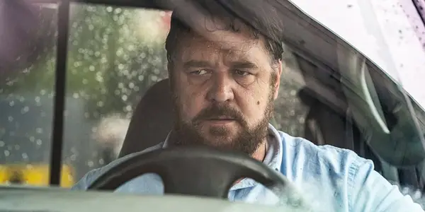 A maneira como Rusell Crowes inicial foi inspirada no primeiro filme de Steven Spielberg, 53 anos atrás